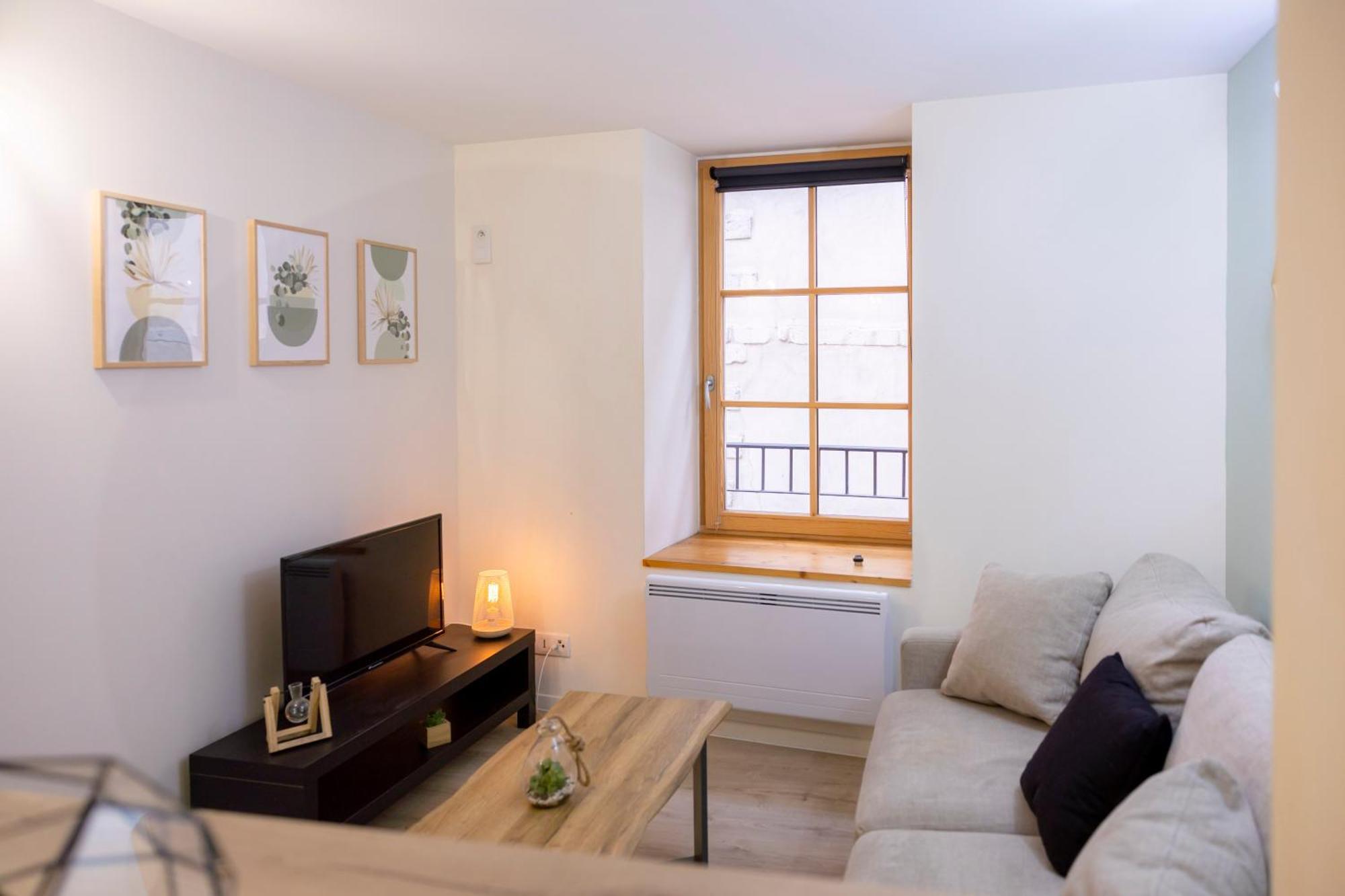 Appartement T2 Au Cœur Du Centre Historique De #3
